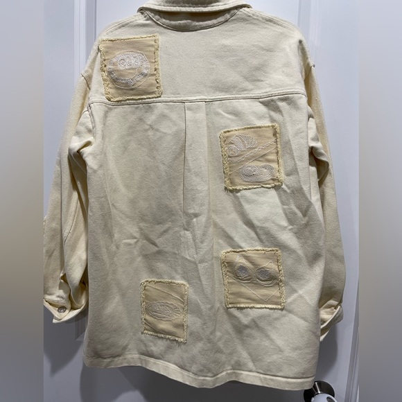 Zara Overshirt Jacket w/ Embroidered Patches Bloggers Favorite NWT - Picture 9 of 11